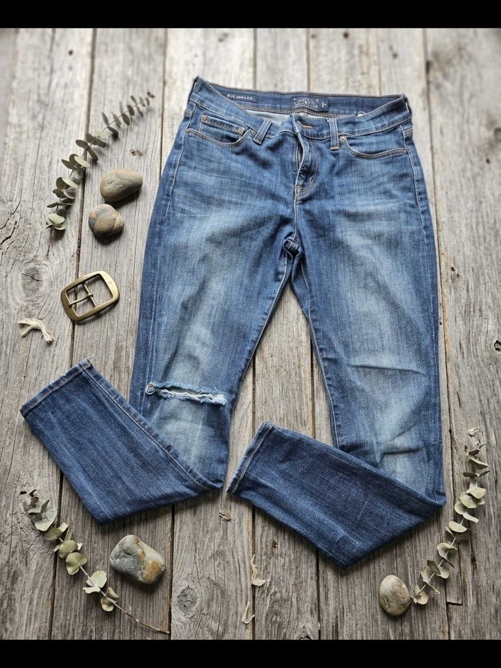 Lucky Brand Women's Medium Blue Skinny Jeans